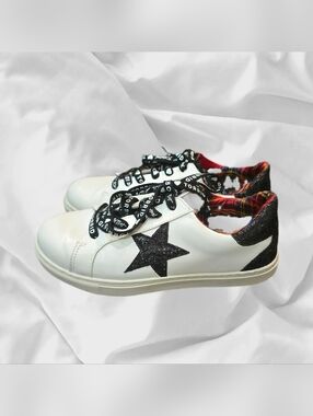 Limited Edition Betsey Johnson x Torrid Pretty Punk Glitter Star Sneakers